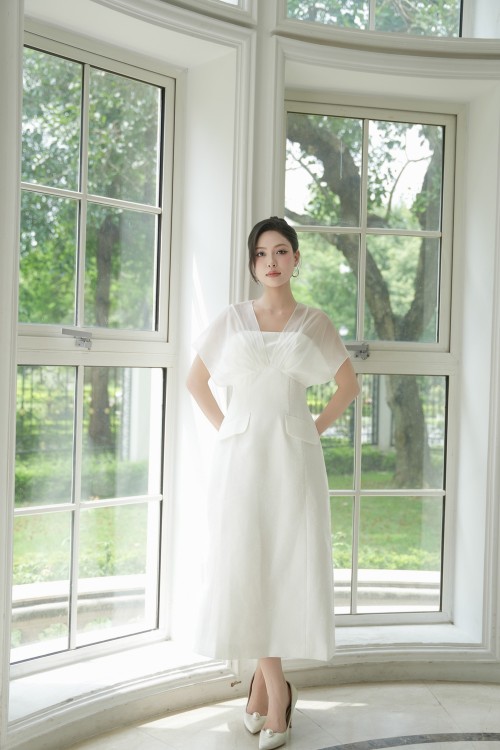 Sixdo White Brocade Flared Dress